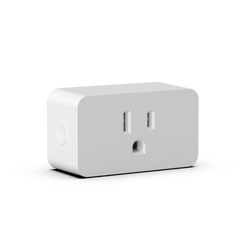 Versa LAMP-ZW2 Z-Wave 800 Long Range plug-in dimmer, 908.42 MHz, on a white background